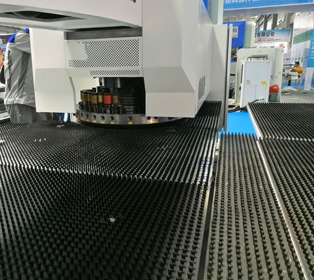 отверстие пробивая машины башенки CNC 30T отжимая с системой Сименс 32 станций