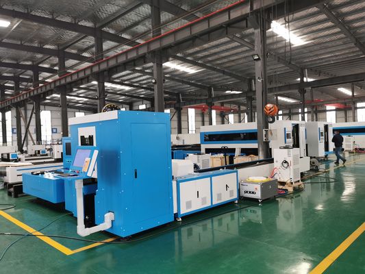 Автомат для резки 1000W CNC лазера волокна IPG для стали 10mm слабой