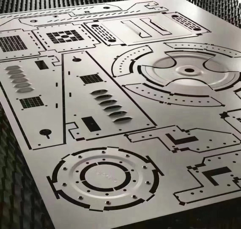 Тип пробивая машины o отверстия прессы пунша башенки CNC 300 KN гидравлический автоматический